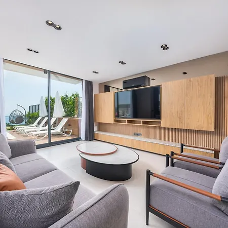 Villa Eco Auris 2 *